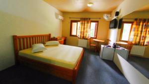 Motel Tentação (Adult Only)