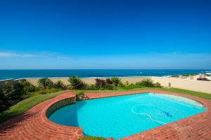 11 Waterfront Umdloti