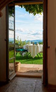 Hotels Chateau de Bagnols : photos des chambres