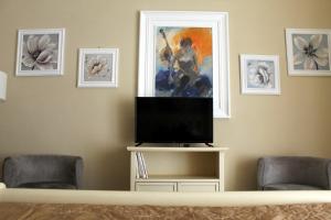 Accademia Apartment img25