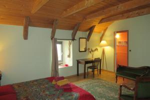 B&B / Chambres d'hotes Bastides Du Mezenc : photos des chambres