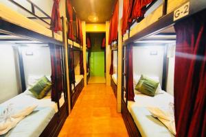 Town Hostel Mumbai - AC Dormitory
