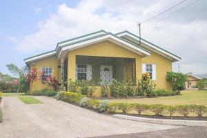 Hibiscus Villa @ DraxHall