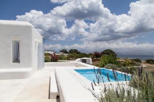 The Sand Collection Villas Paros Greece