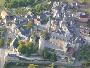 Maisons de vacances Maison avec veranda proche du centre ville : photos des chambres