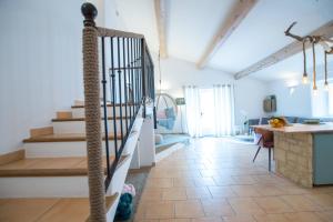B&B / Chambres d'hotes La Bastide des Bourguets Adults Only, Mont Ventoux : photos des chambres