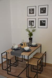 N17 Apartament
