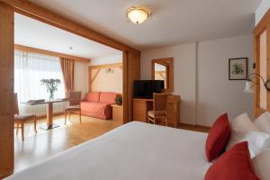 Junior Suite room in Carlo Magno Hotel Spa Resort
