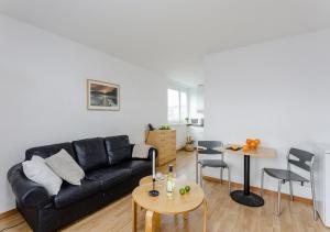 Swiss Star Tower - Self Check-In