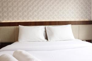 Gorgeous 2BR Apartment at Gateway Pasteur near Exit Toll By Travelio