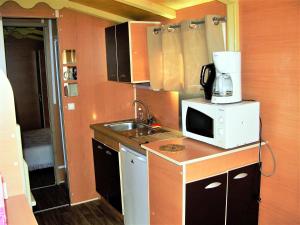 Campings la Fregiere Chalets : photos des chambres