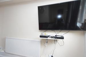 London Deluxe Four Bedroom House