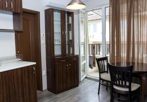Private Maisonette w Terrace View Port Varna