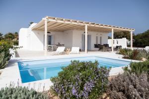 The Sand Collection Villas Paros Greece