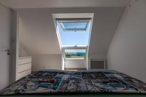 Maisons de vacances La maison des gardiens de l'Ocean avec spa - gite plougonvelin : photos des chambres