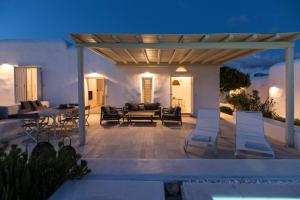 The Sand Collection Villas Paros Greece