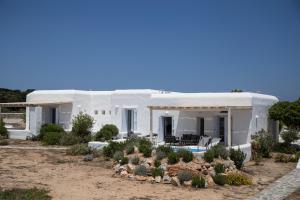 The Sand Collection Villas Paros Greece