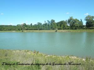 Campings Camping La Garenne De Moncourt : photos des chambres