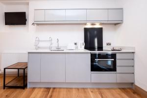 Birch - Three Tuns Apartments - Pettistree, Wickham Market - by Aldeburgh Coastal Cottages