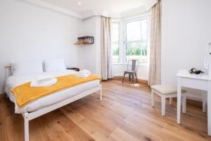 Birch - Three Tuns Apartments - Pettistree, Wickham Market - by Aldeburgh Coastal Cottages