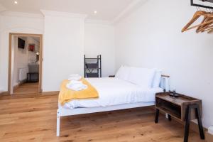 Birch - Three Tuns Apartments - Pettistree, Wickham Market - by Aldeburgh Coastal Cottages