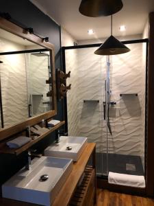 Appartements Les suites sainte claire : photos des chambres