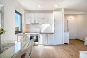 Luxury apartments Alkar with swimming pool