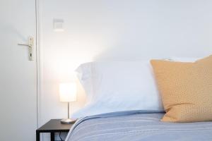 Appartements Sunny, Breezy Gem in the Centre of the Old City : photos des chambres