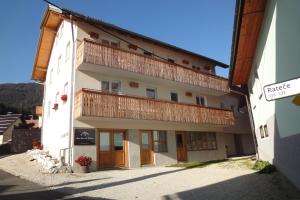 Apartments Julian Experience 