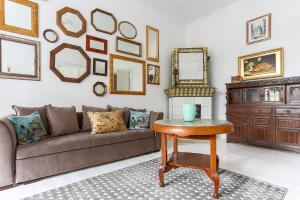 Real Old Town Apartment