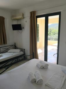 Gefyra Rooms Argolida Greece