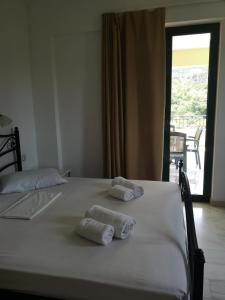 Gefyra Rooms Argolida Greece