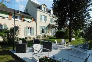 Logis Hotel Villa Marjane - Saint-Denis-en-Val