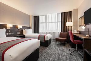 Twin Room - Disability Access room in Ramada East Kilbride