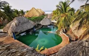 Eco-Hotel Playa Quilombo - Pasaco