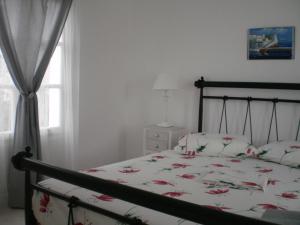 Blue Horizon Spetses Greece