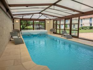Maisons de vacances Holiday Home for 10 Guests With Pool Spa and Sauna : photos des chambres