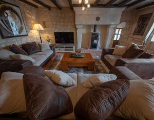 Maisons de vacances Holiday Home for 10 Guests With Pool Spa and Sauna : photos des chambres