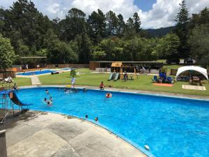 Sapphire Springs Holiday Park and Thermal Pools