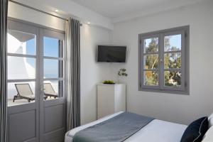 Kalisti Hotel & Suites Santorini Greece