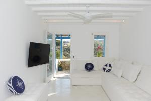 Luxury White Maisonette