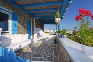 Luxury White Maisonette Myconos Greece