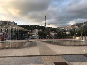 La Garde Studio centre historique, proche plage, climatisation, fibre