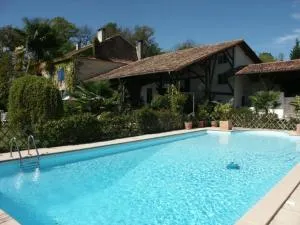 Chambres d'Hôtes de Pesquès - Termes-dʼArmagnac