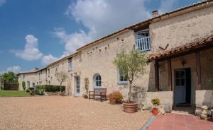 Maisons de vacances Holiday Home for 10 Guests With Pool Spa and Sauna : photos des chambres