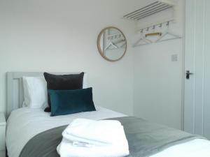 The Berwick - 3 Bed Townhouse near Birmingham Airport NEC & Genting
