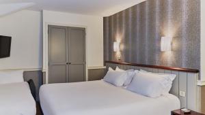 Hotels Hotel Le Beaufort : Chambre Confort Double/Triple - Vue sur Rue 