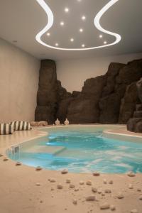 Acroterra Rosa Hotel & Spa Santorini Greece