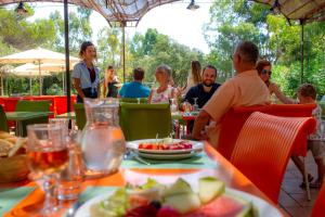Complexes hoteliers VTF Le Castelet : photos des chambres
