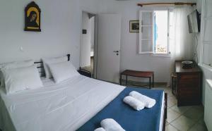 Flora's Guesthouse Sifnos Greece